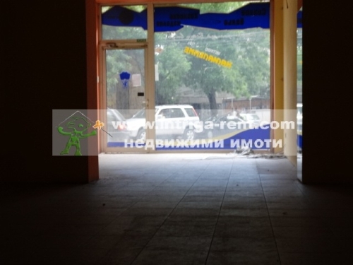 Commercial premises - Industrial goods shop for rent, central area of the city of Haskovo.
